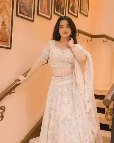 Escort Narsinghpur